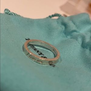 Tiffany & Co, I love you band